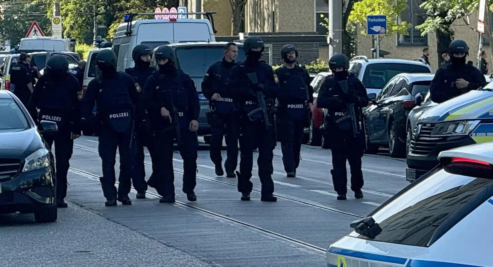 Almanya: Em amade ne ku di xwenîşandanan de rê li ber tundiyê bigirin
