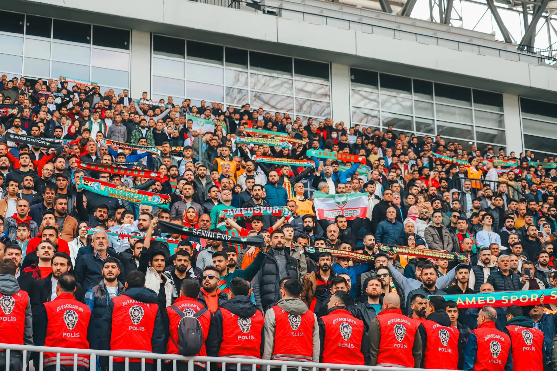 Alîgirên Amedsporê beriya maça Samsunsporê daxuyaniyek belav kir