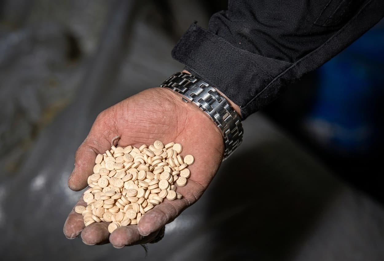 Iraq, UAE seize 200k Captagon pills in joint operation