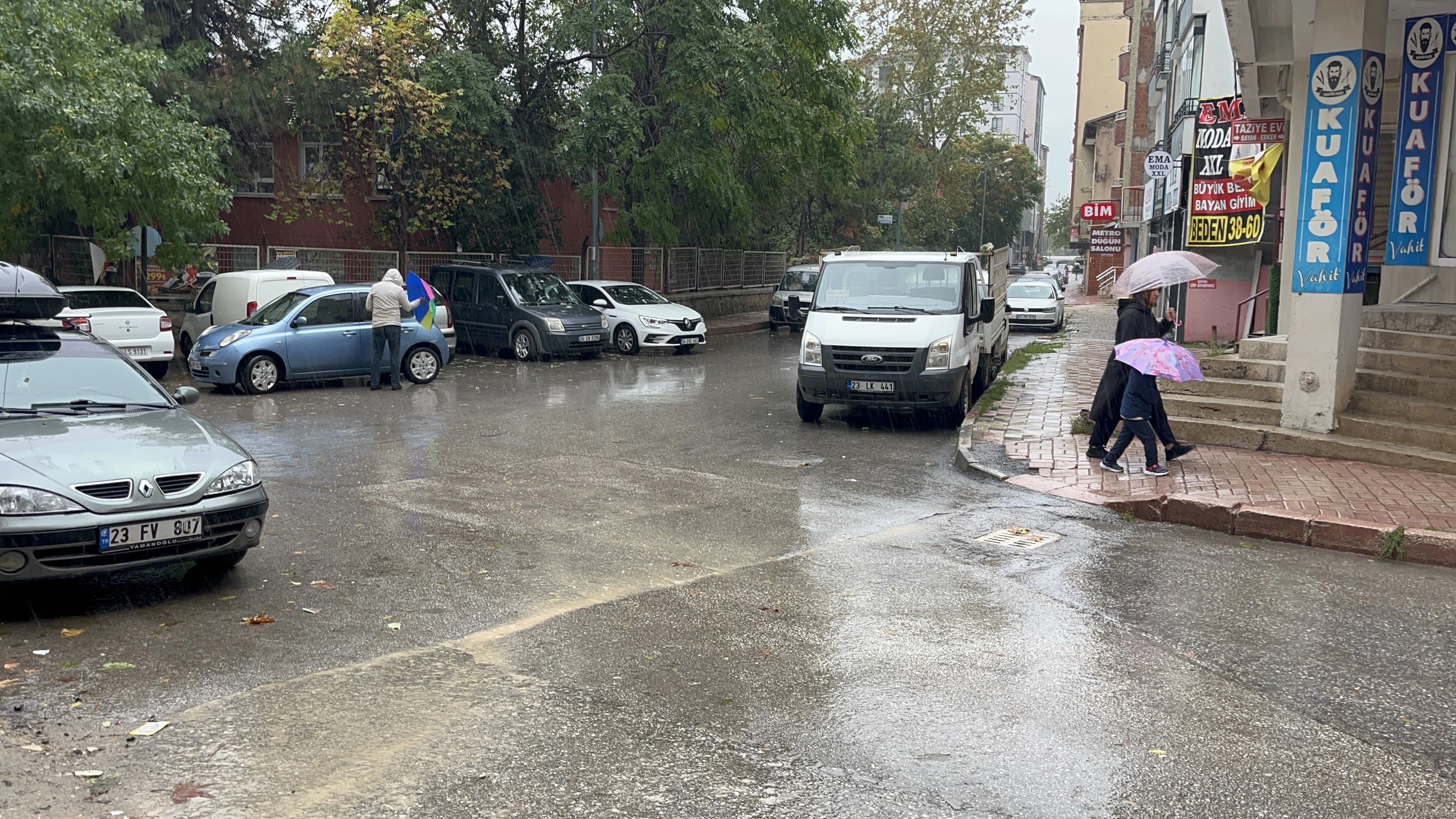 Meteoroloji uyardı: Diyarbakır, Batman ve Dersim dahil çok sayıda kentte sağanak yağış etkili olacak