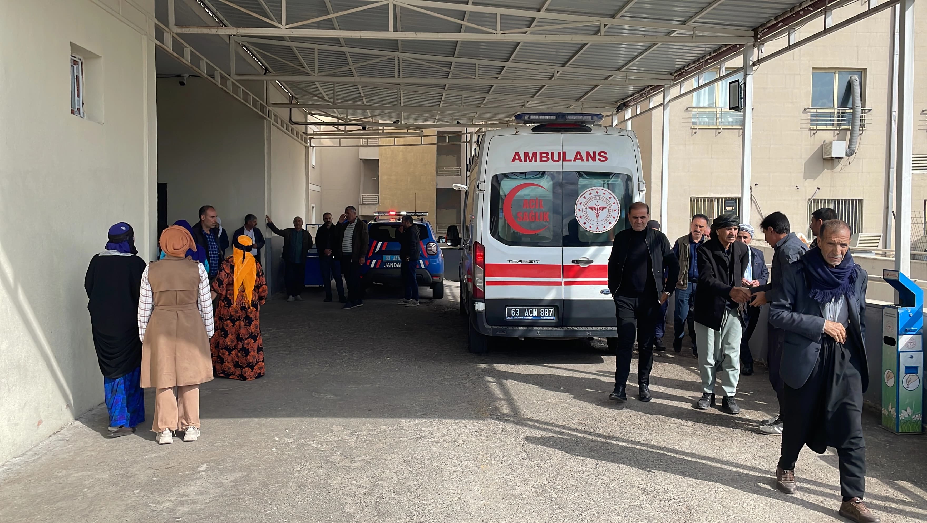 Li Rihayê du malbat bi çekan bi hev ketin