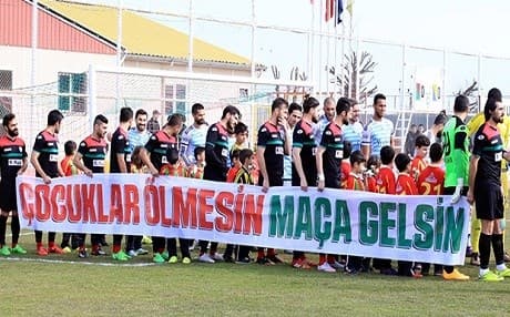 Bu pankarta ceza kesildi