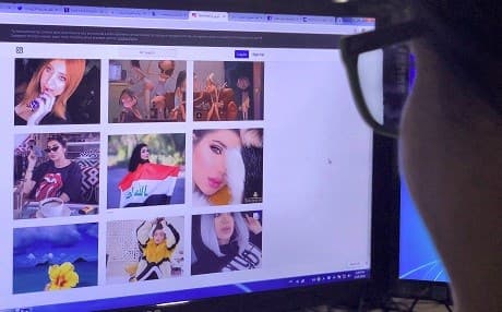 A person looks at the profile page of murdered Iraqi model and Instagram starlet Tara Fares in Baghdad on September 28, 2018. Photo: AFP