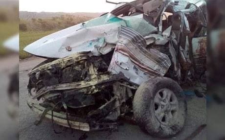 The aftermath of a white Land Cruiser involved in a deadly car accident on the main Rainiya-Sulaimani road on April 26, 2019. Photo: Submitted to Rudaw