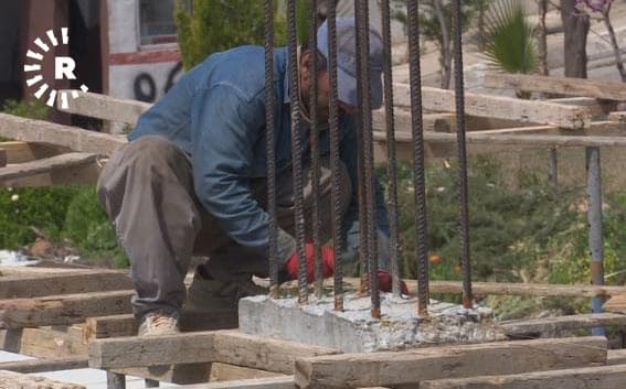 A laborer works in the Kurdistan Region. File photo: Rudaw TV