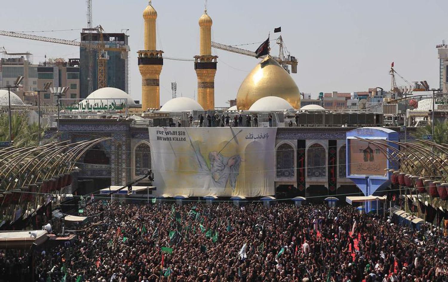 Shia Muslims take part in a mourning procession marking Ashura in the holy city of Karbala on September 10, 2019. Photo: AFP