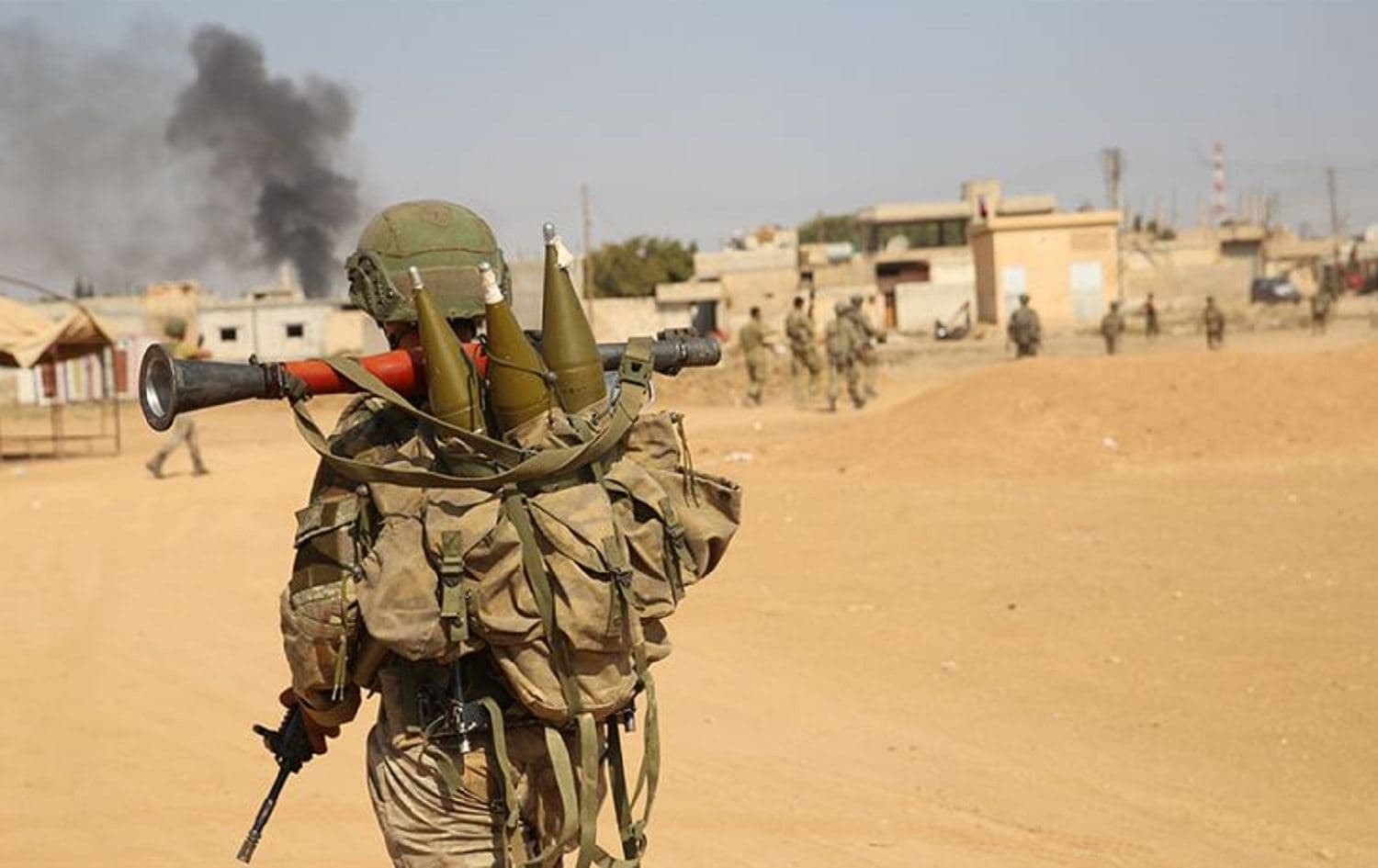Çekdarên ser bi Tirkiyê ve êrîşên xwe bo ser Rojavayê Kurdistanê didomînin.