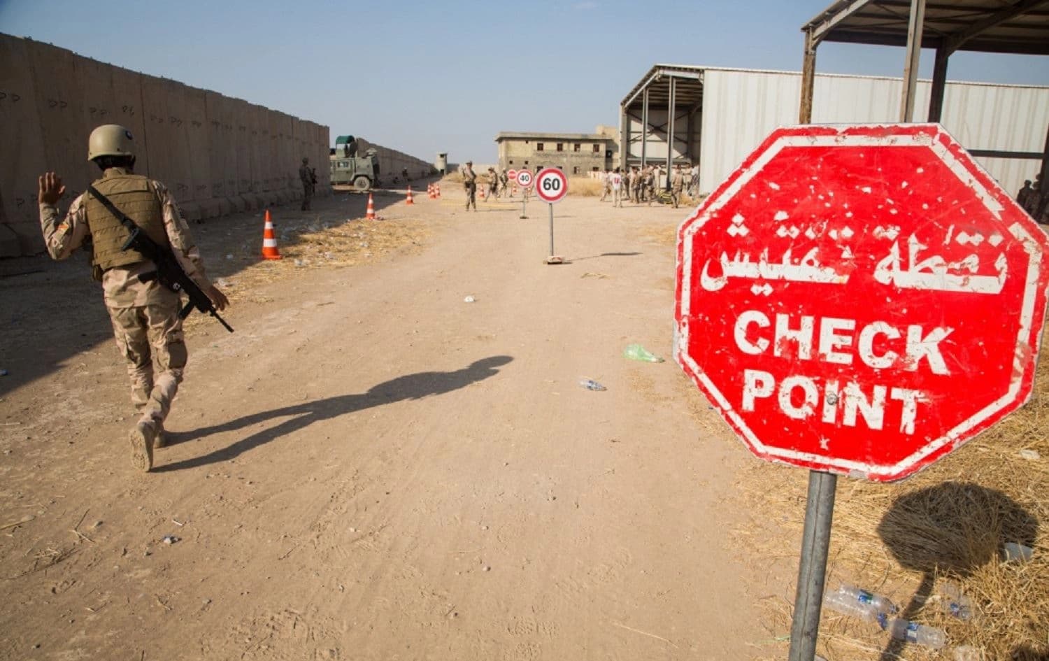 Iraqi soldiers learn how to operate a checkpoint at the Besmaya Range Complex, Iraq, on October 8, 2019. File photo: Spc. Brandon Best/US Army