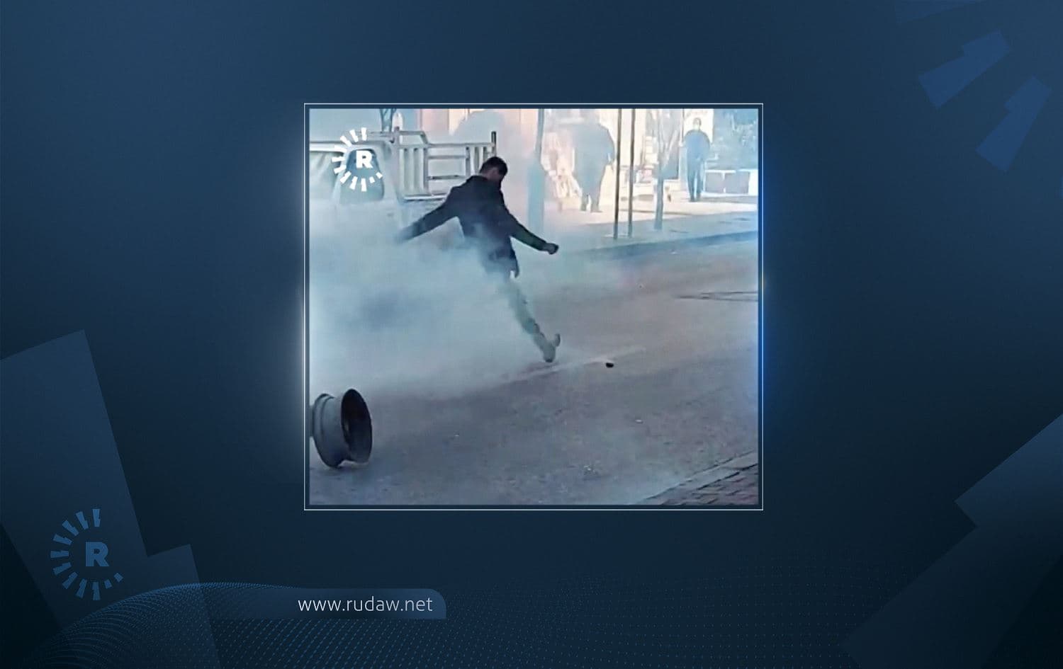 Police forces crackdown on Sulaimani protestors with tear gas, arrests. Photo: Rudaw video