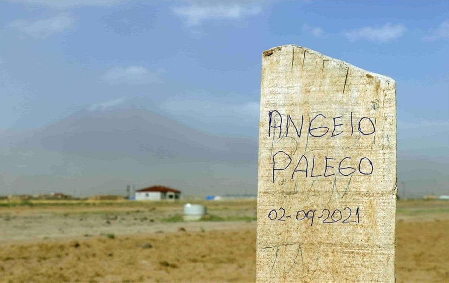 The grave of Angelo Palego on the slopes of Mount Ararat. Date: September 2, 2021. Photo: AA