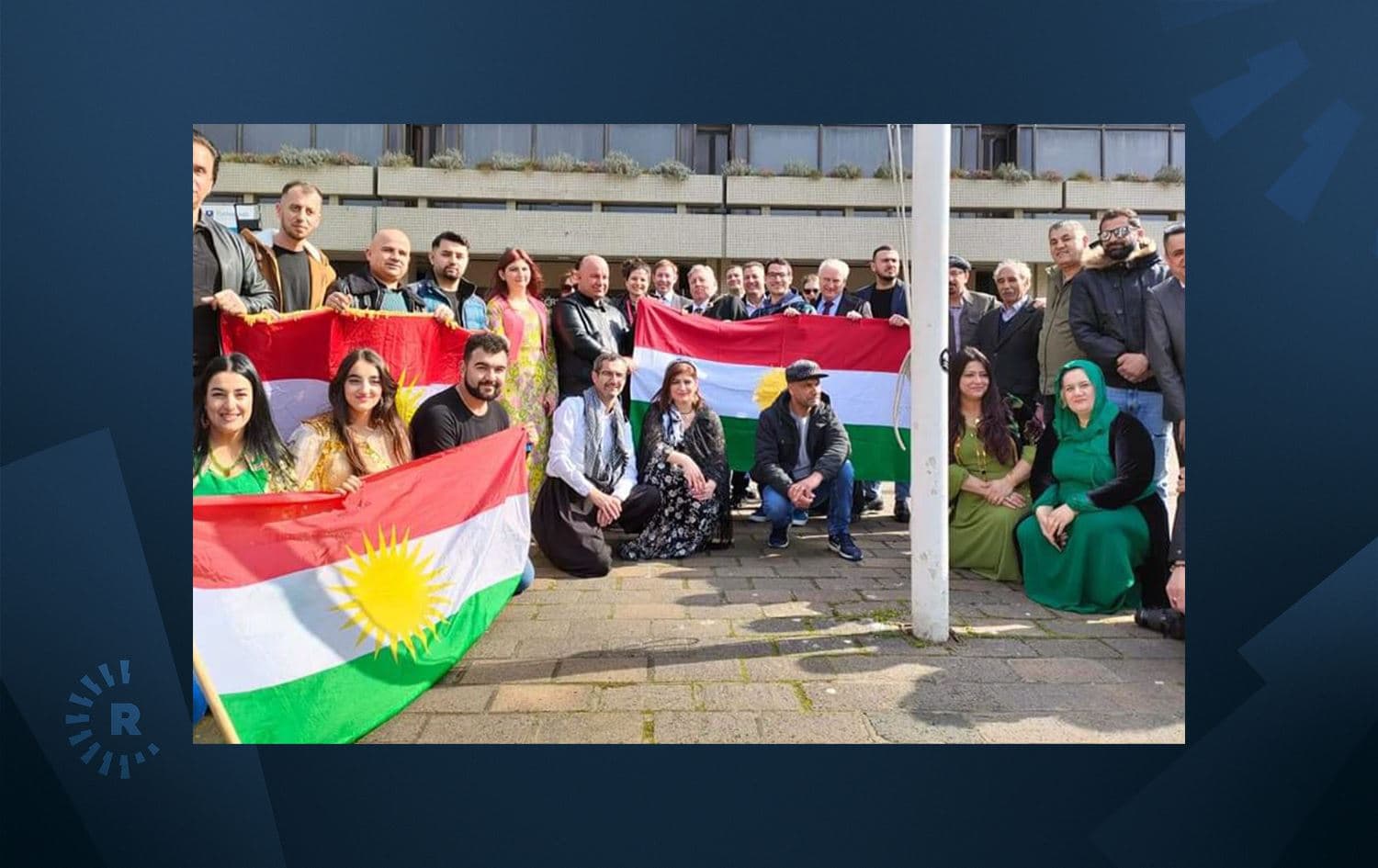 Kurds celebrate in front of the Portsmouth Municipality building on March 21, 2022. Photo: Malli Kurd organization's office