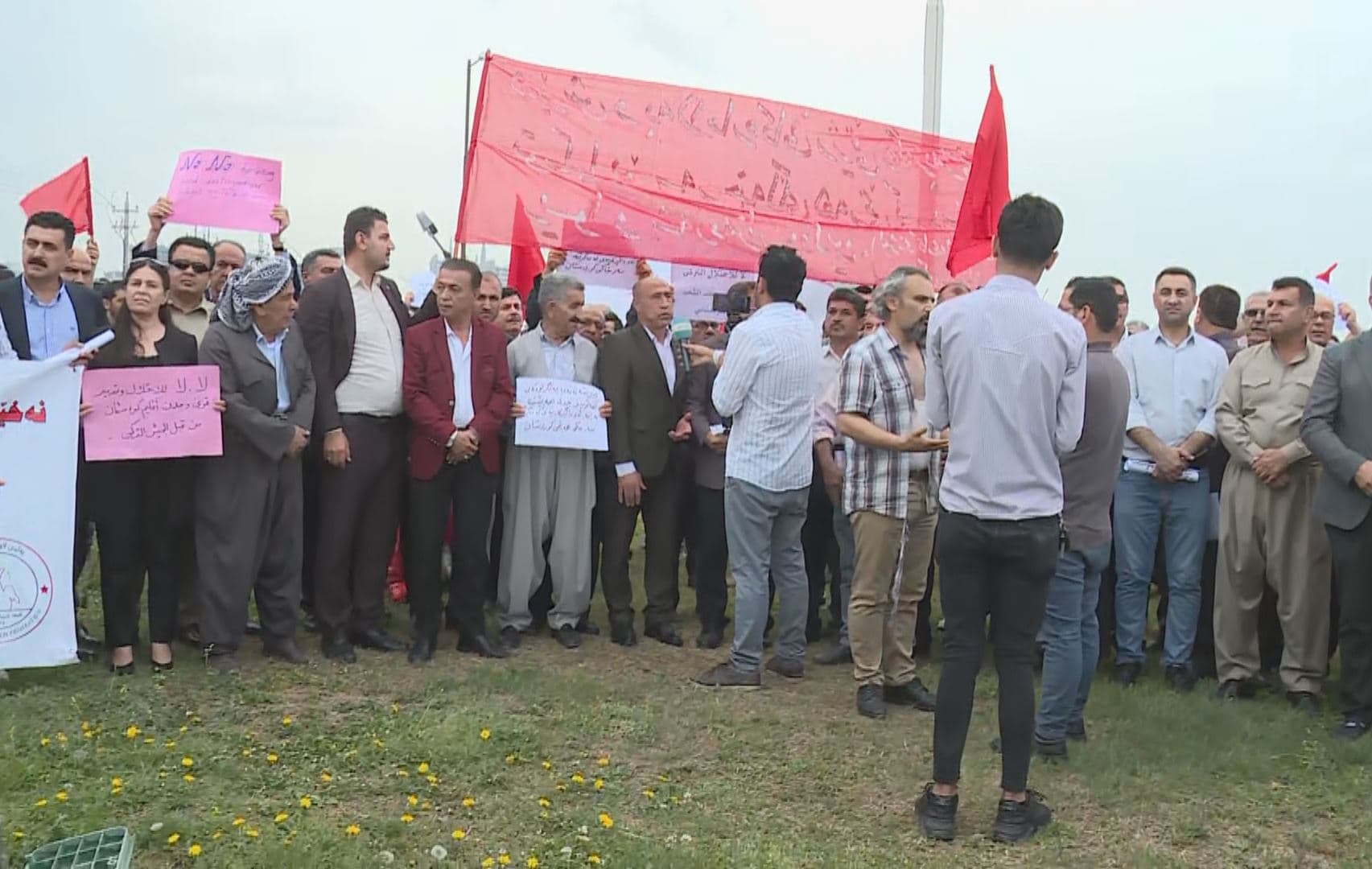 Protesters in front of the UN office in Kurdistan Region’s capital city of Erbil on April 26, 2022. Photo: Rudaw