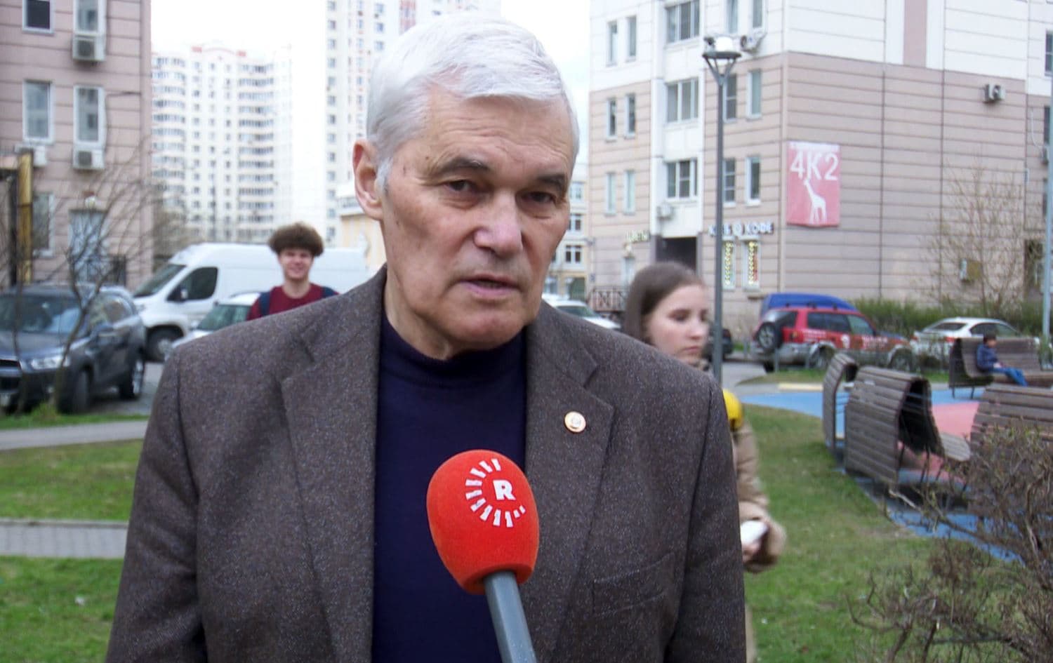 Konstantin Sivkov, a Russian military expert, speaking to Rudaw on April 26, 2022. Photo: Rudaw