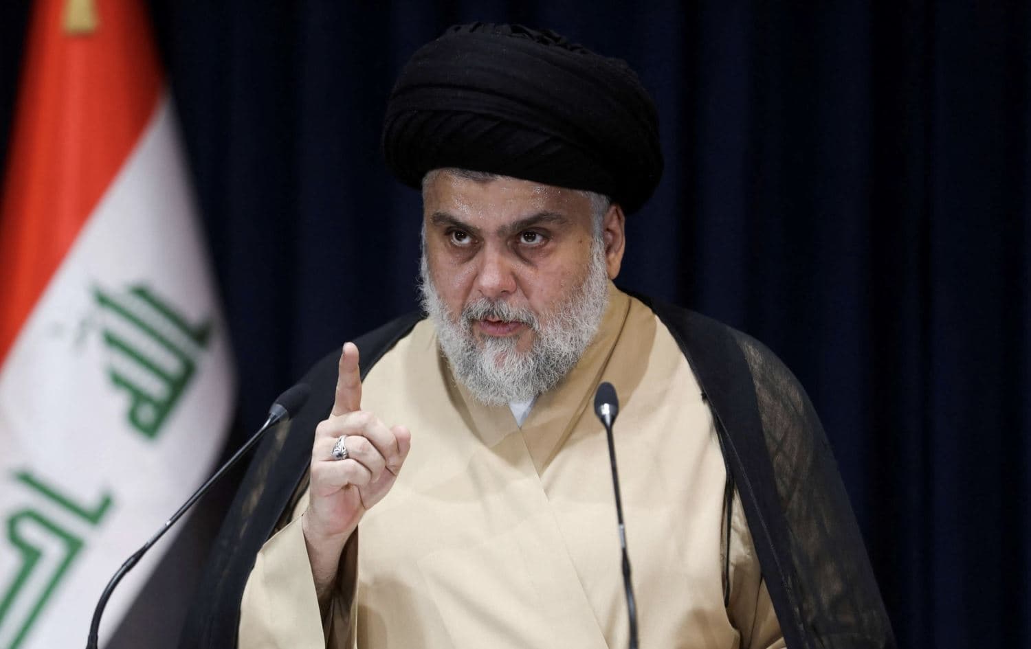 Sadr Hareketi lideri Mukteda es-Sadr