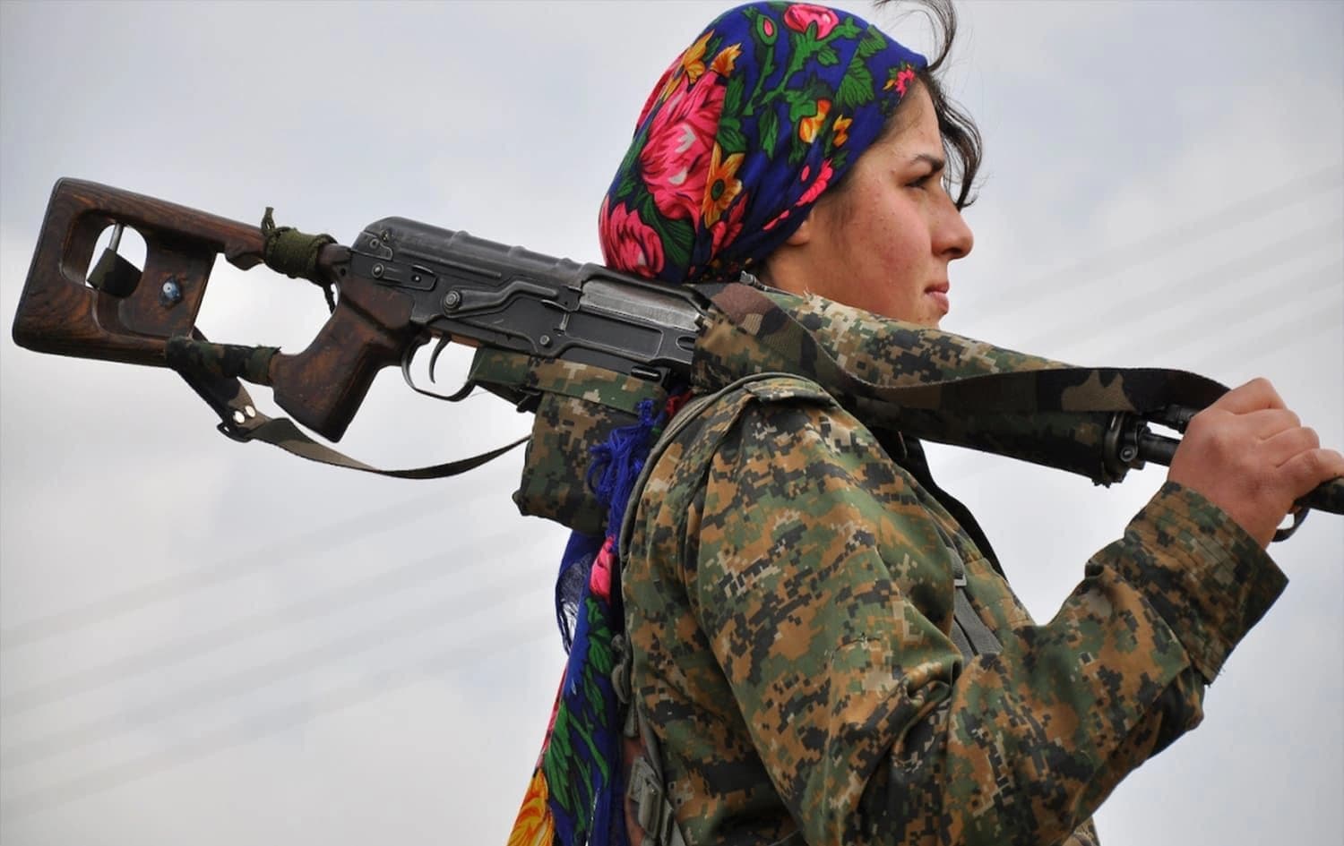 A fighter of the Women's Protection Units (YPJ). Photo: AFP