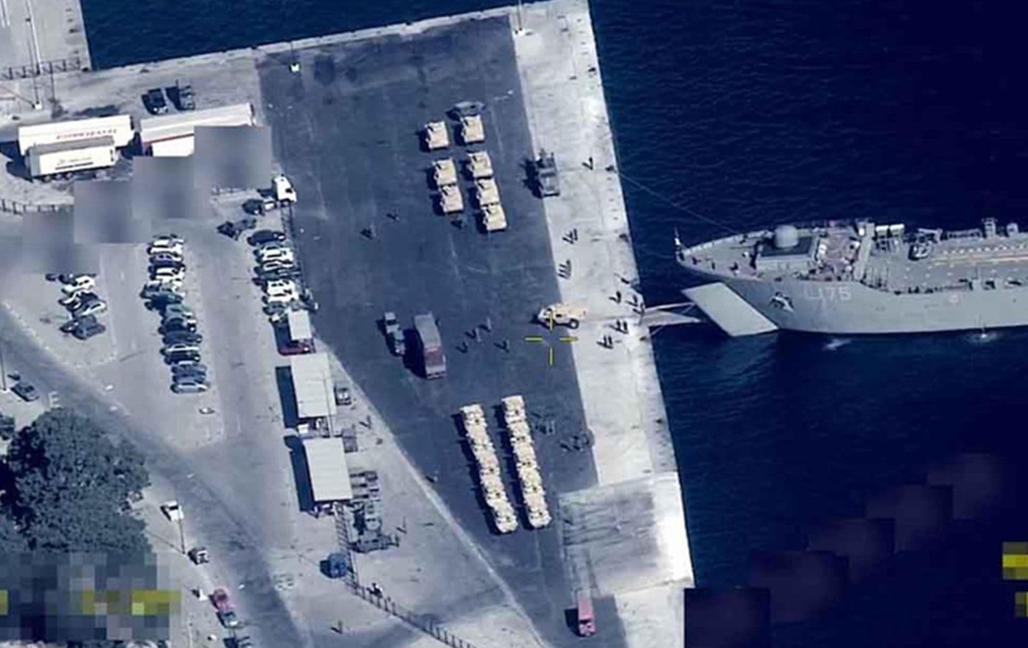 AA: Yunanistan'dan Adalara hukuka aykırı zırhlı araç sevkiyatı