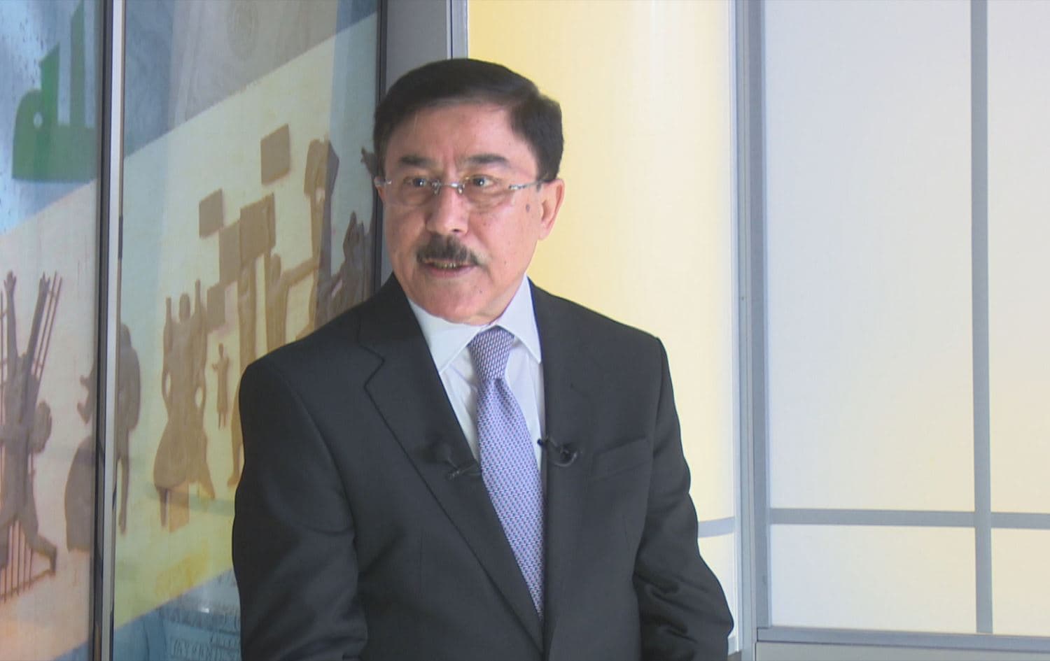 Ali Mohsen al-Alaq, governor of Iraq's Central Bank, in an interview with Rudaw's Diyar Kurda on February 14, 2023. Photo: Rudaw