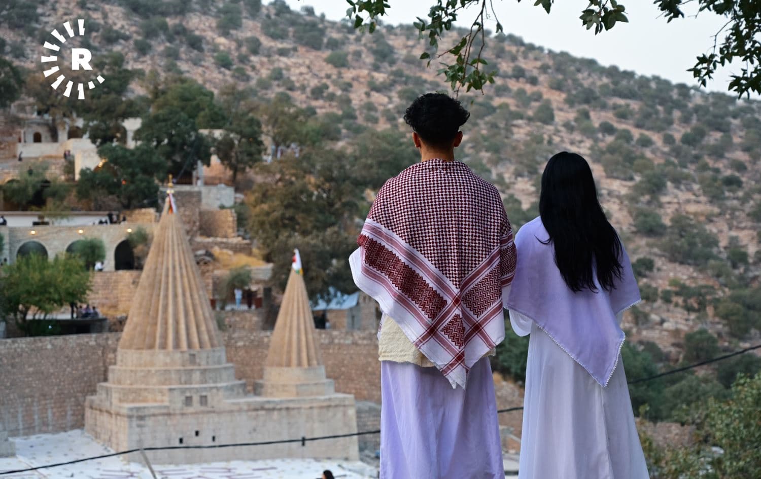 A Yazidi man and woman at the holy Temple of Lalish on October 6, 2022. Photo: Bilind T. Abdullah/Rudaw