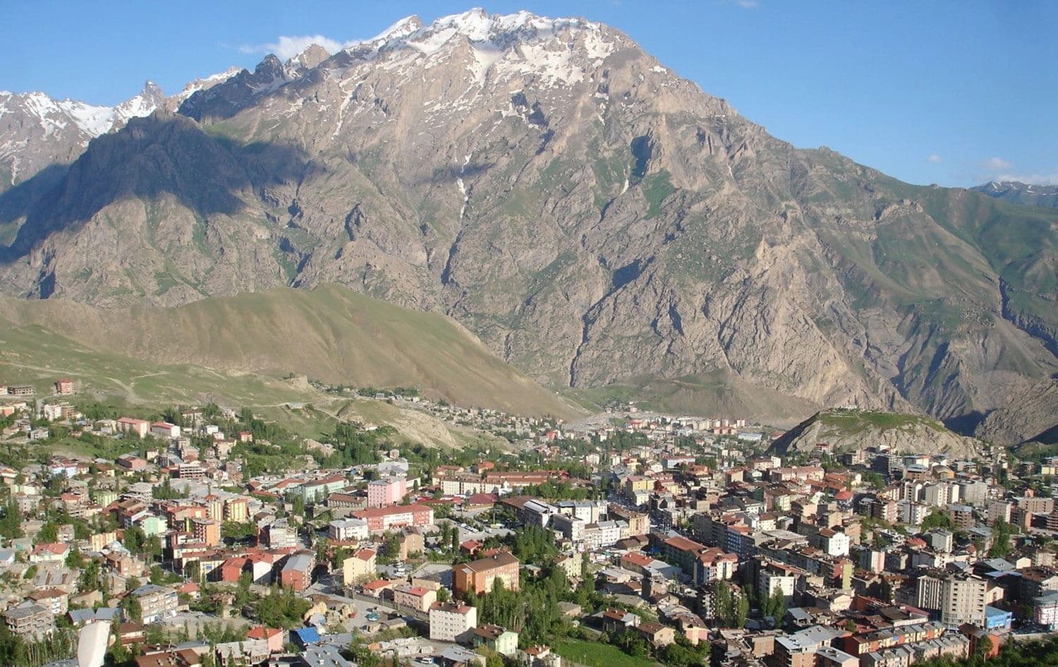 Li Colemêrgê qedexeya çalakiyan hat ragihandin