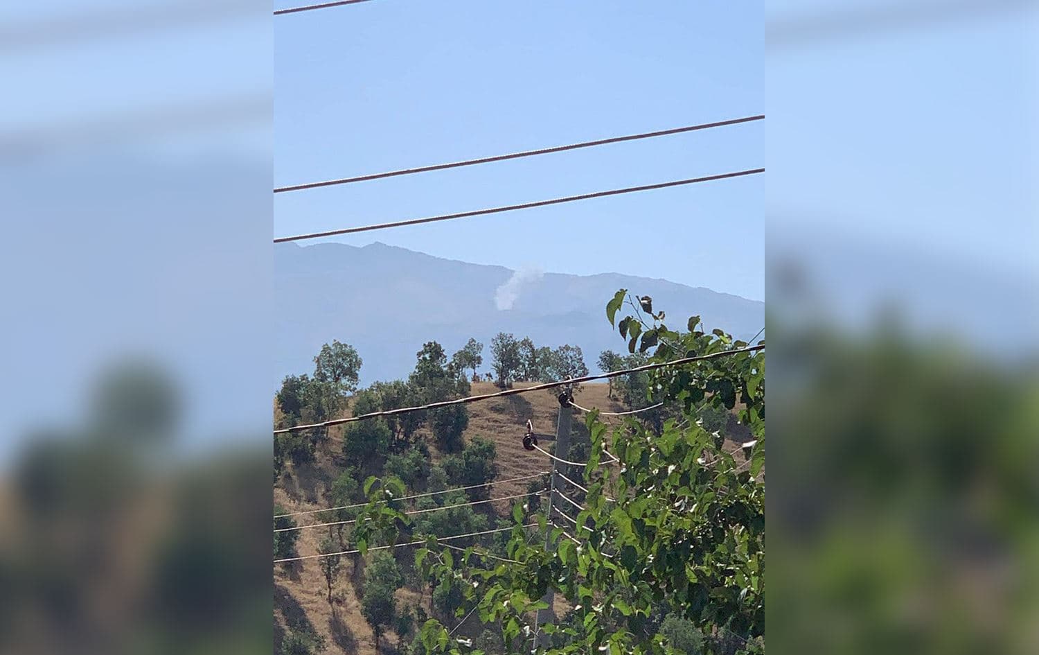 دیمەنی یەکێک لە بۆردوومانەکان لە سنووری دەڤەری برادۆست. وێنە: رووداو