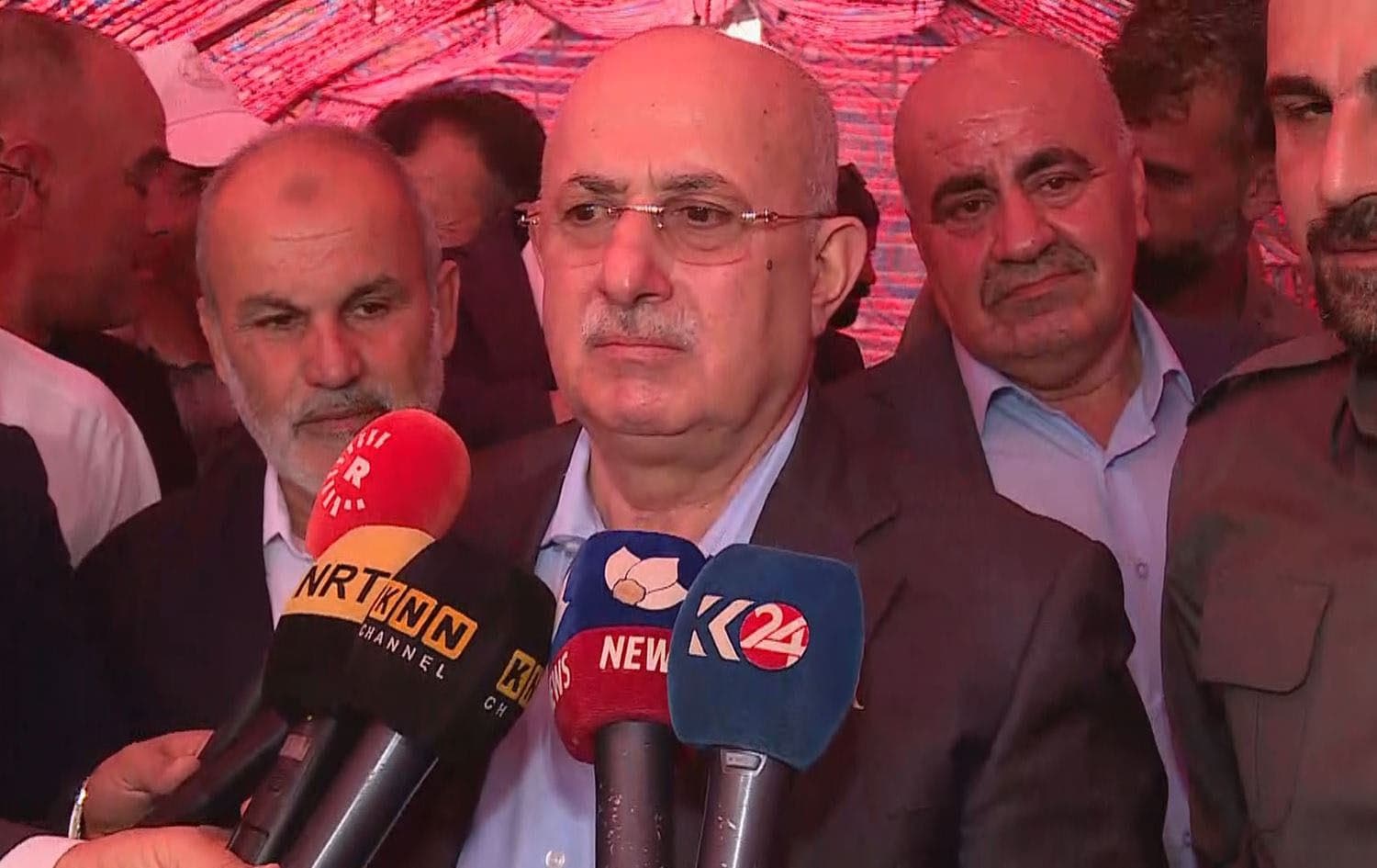 KRG Finance Minister Awat Sheikh Janab speaking to journalists in the town of Kifri on July 24, 2023. Photo: Rudaw