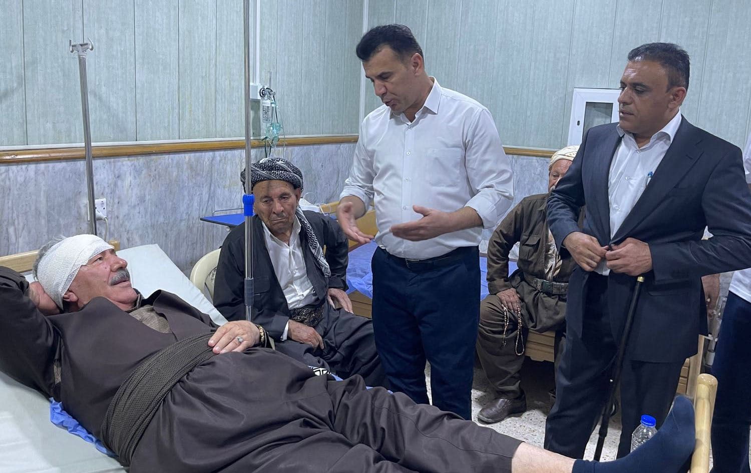 مەلا جەلال خەیلانی، جێگری سەرۆکی یەکێتیی زانایانی کوردستان یەکێک لە بریندارانی رووداوە هاتووچۆکەیە