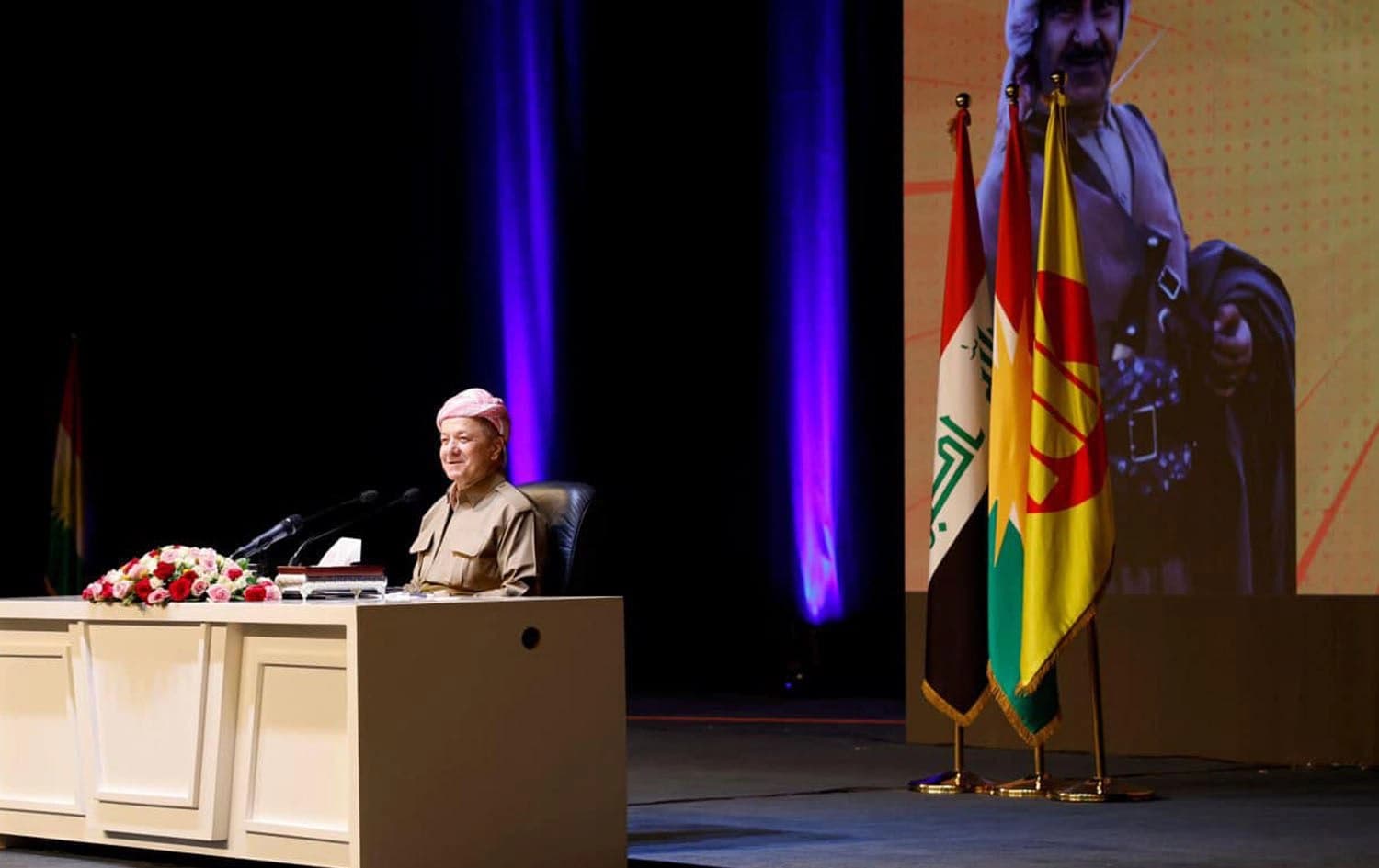سەرۆک بارزانی لە کۆبوونەوەکەیدا لەگەڵ کادرانی پارتی لە دهۆک