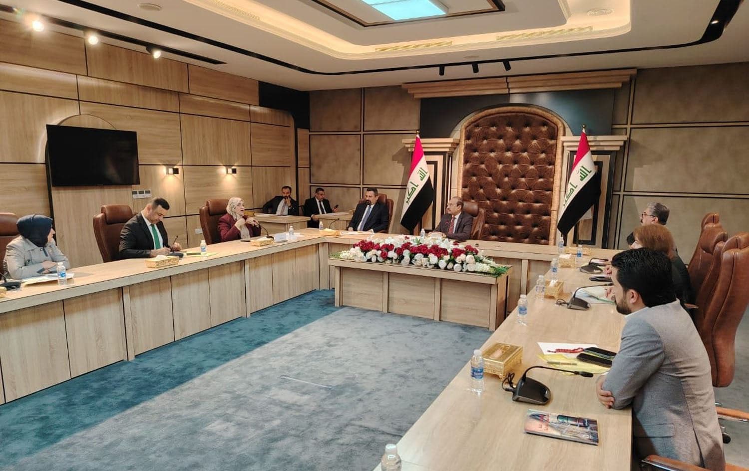 Iraqi Finance Minister Taif Sami meeting with the parliament's finance committee on February 26, 2024. Photo: INA