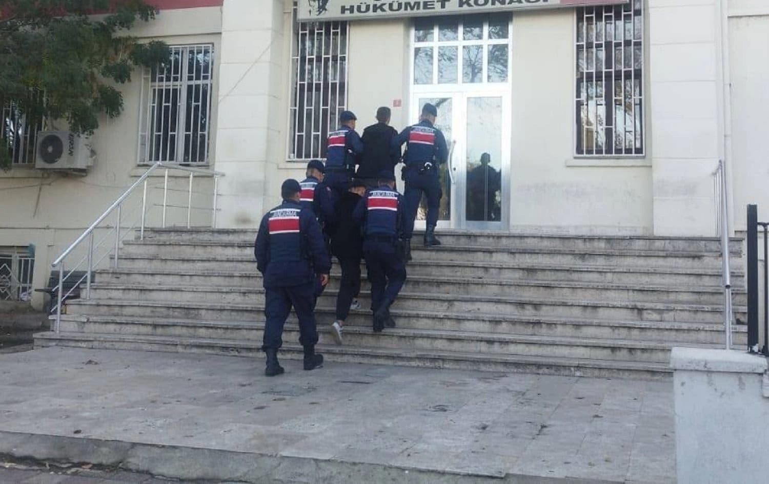 Li Rihayê 87 kes hatin desteserkirin / Wêne: AA