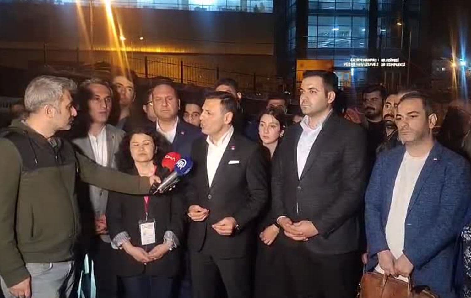 CHP'li yetkililer açıklama yaptı. / ANKA