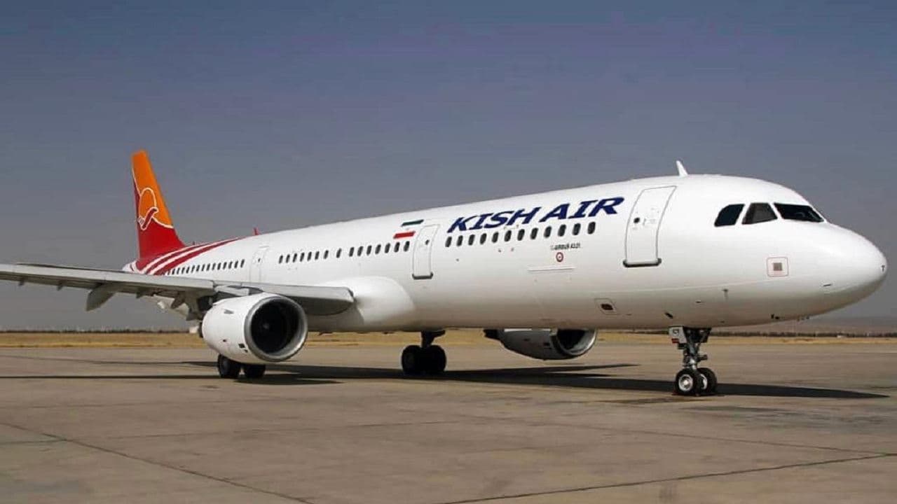 فڕۆکەیەکی هێڵی ئاسمانیی کیش ئەیر لە فڕۆکەخانەی سنە