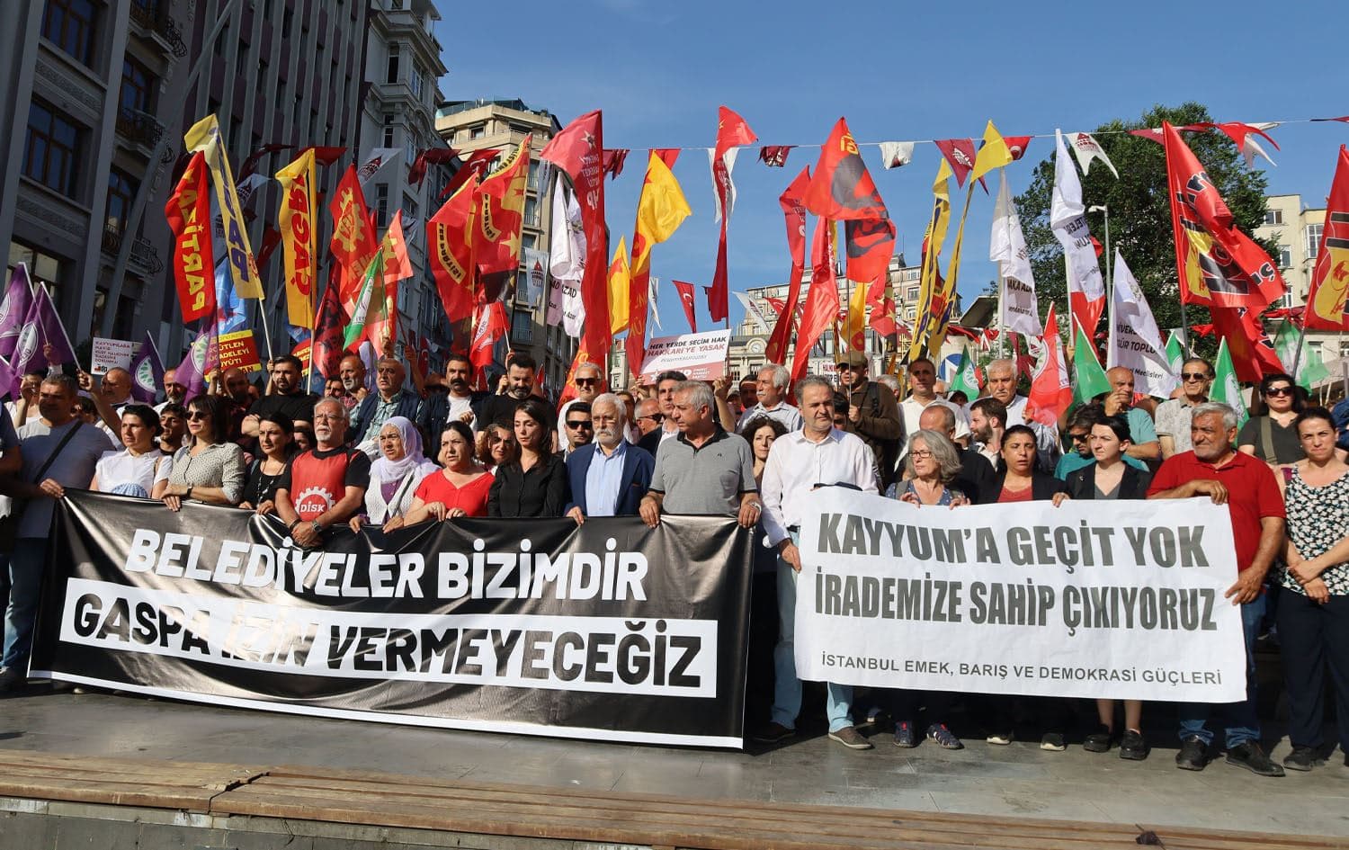 Hundreds rallied in Istanbul's Sishane square to protests the dismissal of Hakkari mayor Mehmet Siddik Akis on June 3, 2024. Photo: DEM Party on X