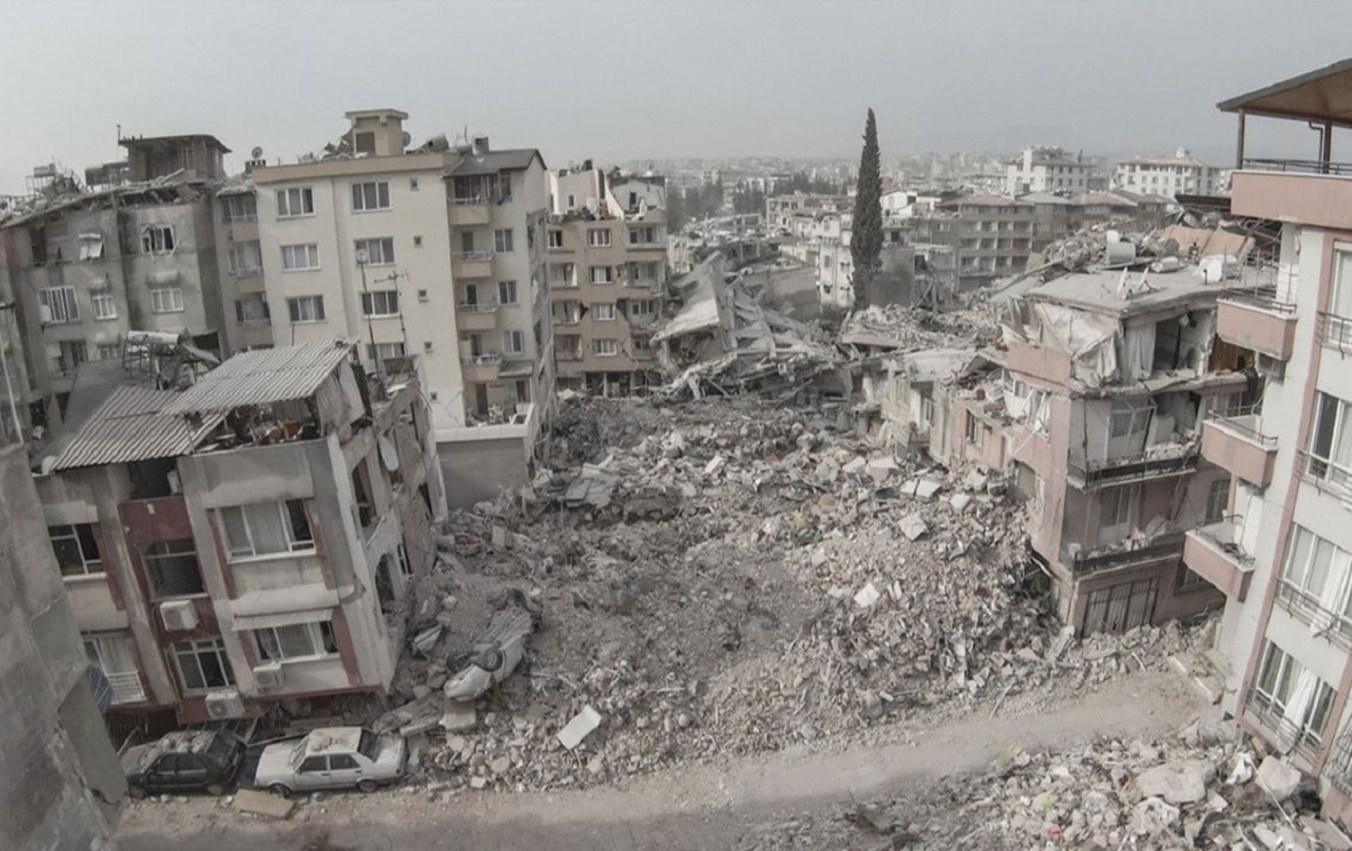 Malatya'da 6 şubat depreminde yıkılan binalar
