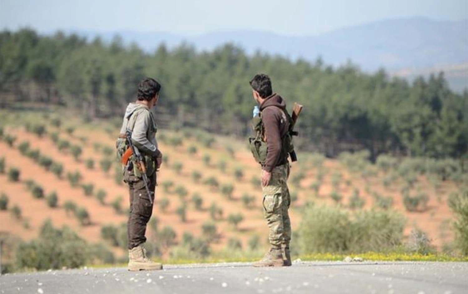 Çekdarên li Efrînê / Wêne: SOHR