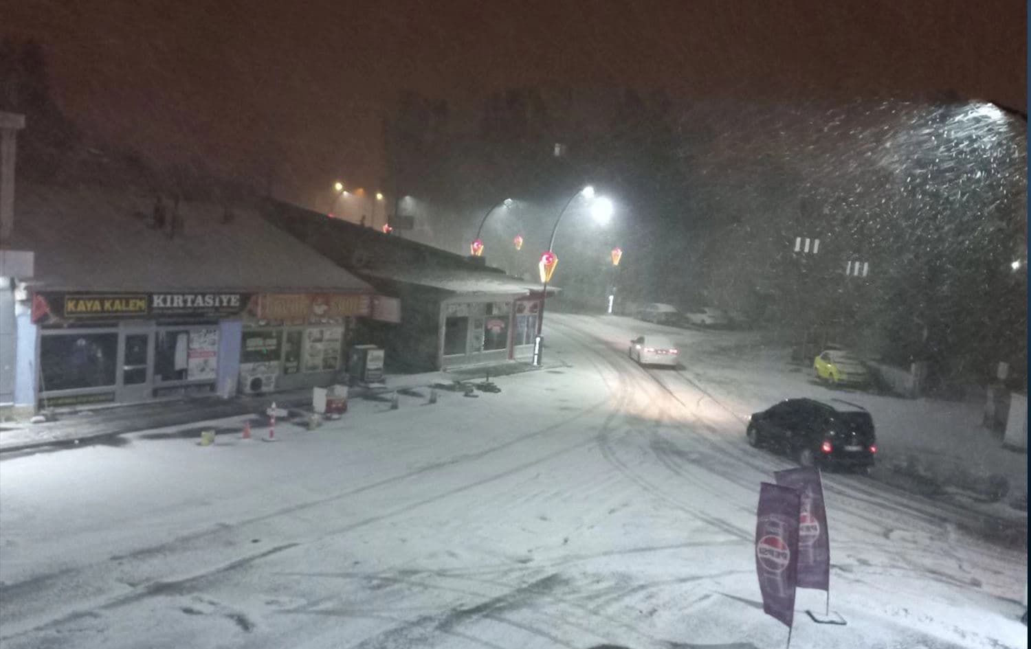 Ağrı'da kar yağışı Foto: AA