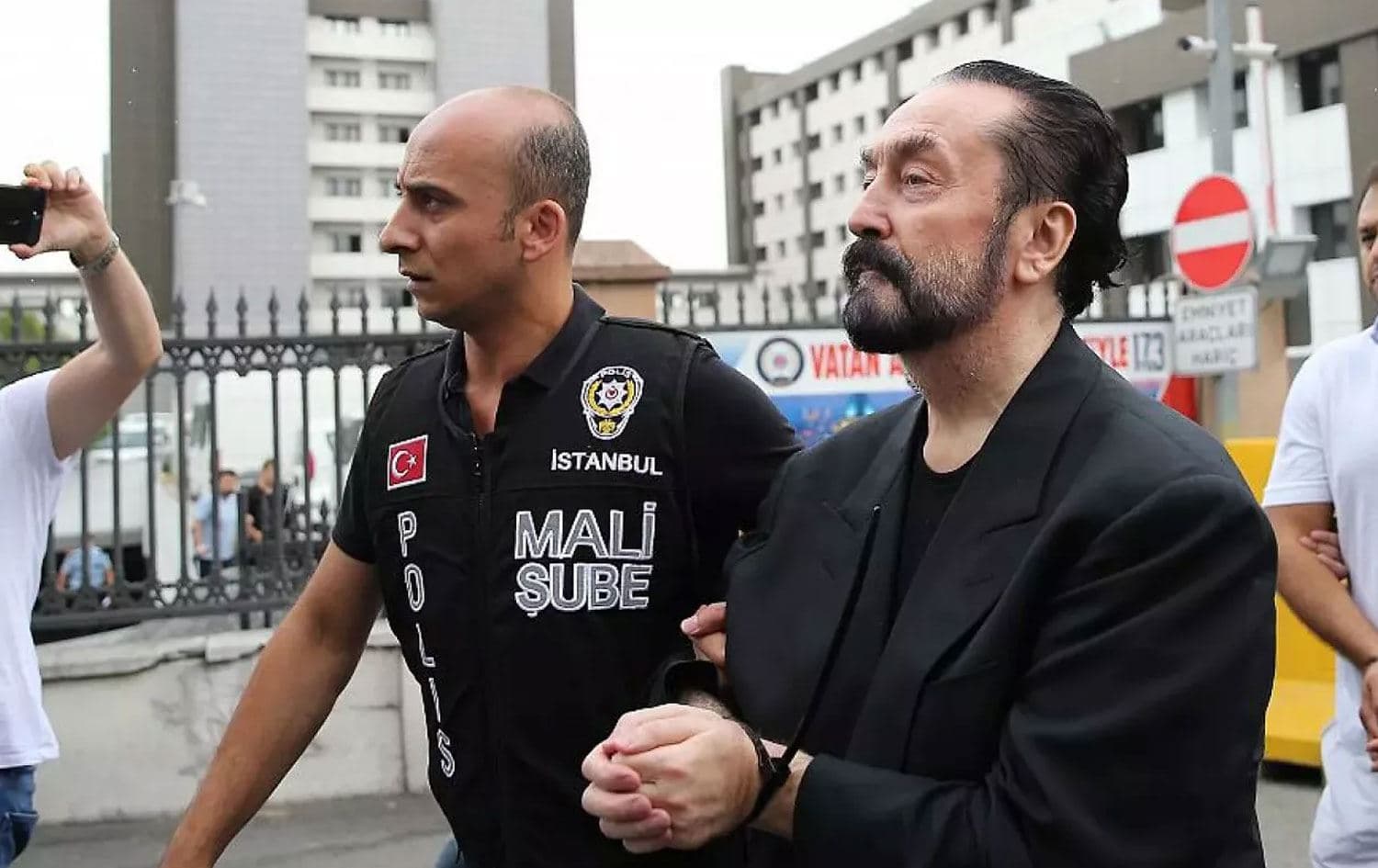 Adnan Oktar