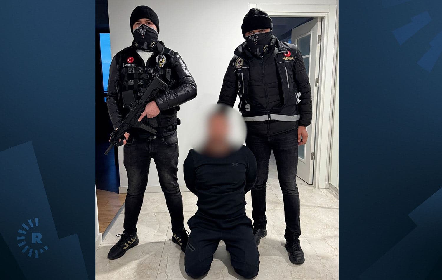 Interpol tarafından "uyuşturucu madde ticareti" suçundan kırmızı bültenle aranan Mike Gerner Larsen İstanbul'da yakalandı. / Foto: AA