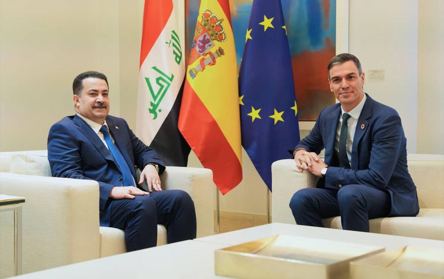 Iraqi Prime Minister Mohammed Shia' al-Sudani (left) meeting with his Spanish counterpart Pedro Sanchez (right) in Madrid on November 28, 2024. Photo: Sudani's office