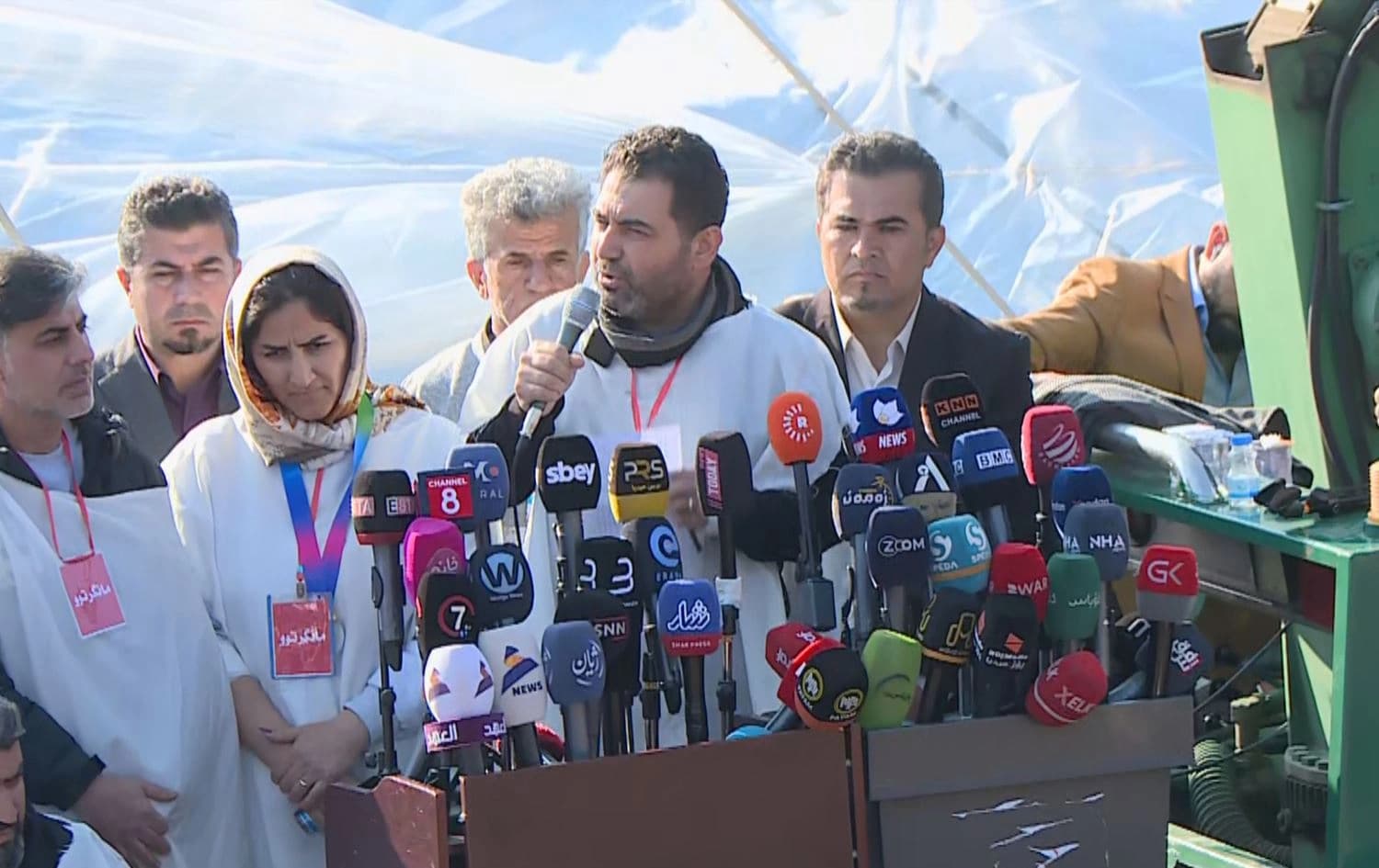 مامۆستا و فەرمانبەرە مانگرتووەکانی سلێمانی لە رۆژی 15یەمی مانگرتنەکەیاندا مانگرتنیان هەڵپەسارد.