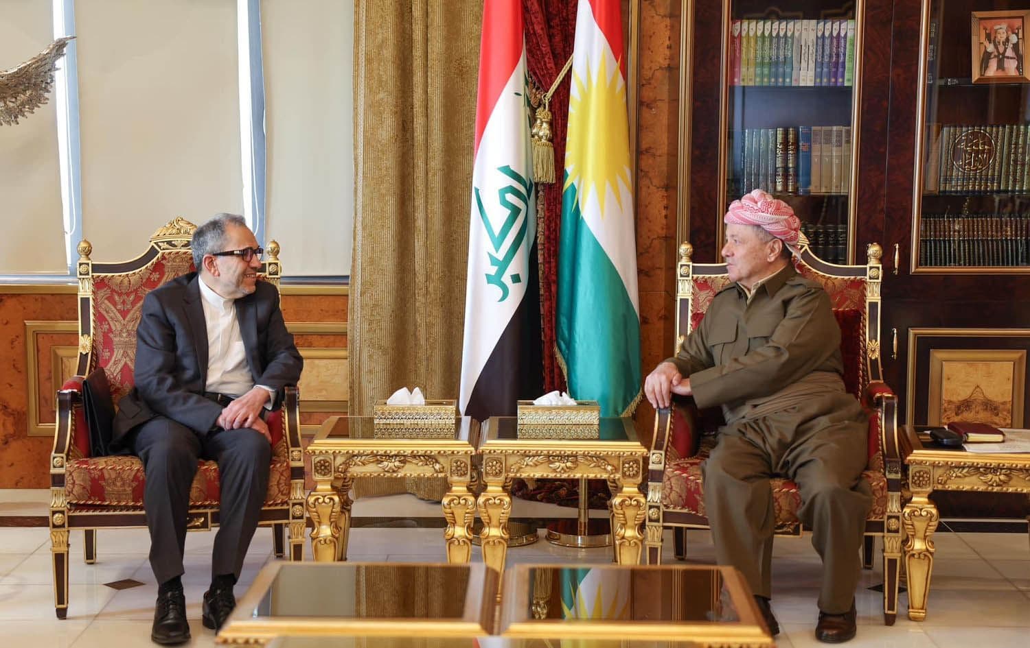 Serok Mesûd Barzanî û Mecîd Text Rewançî\ Wêne: Baregeha Barzanî