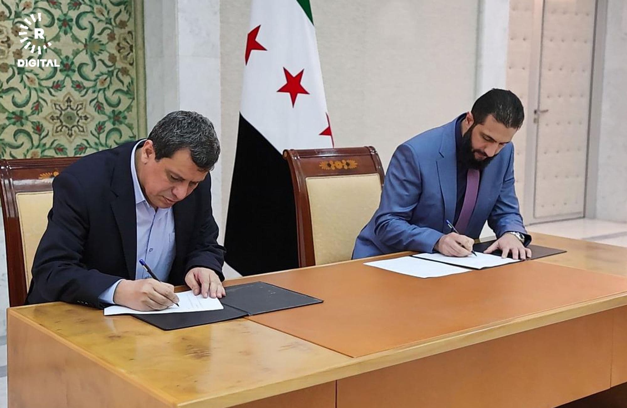 DSG Genel Komutanı Mazlum Abdi ile Suriye Cumhurbaşkanı Ahmed Şara, DSG'nin Suriye ordusuna entegrasyonu konusunda anlaştı.