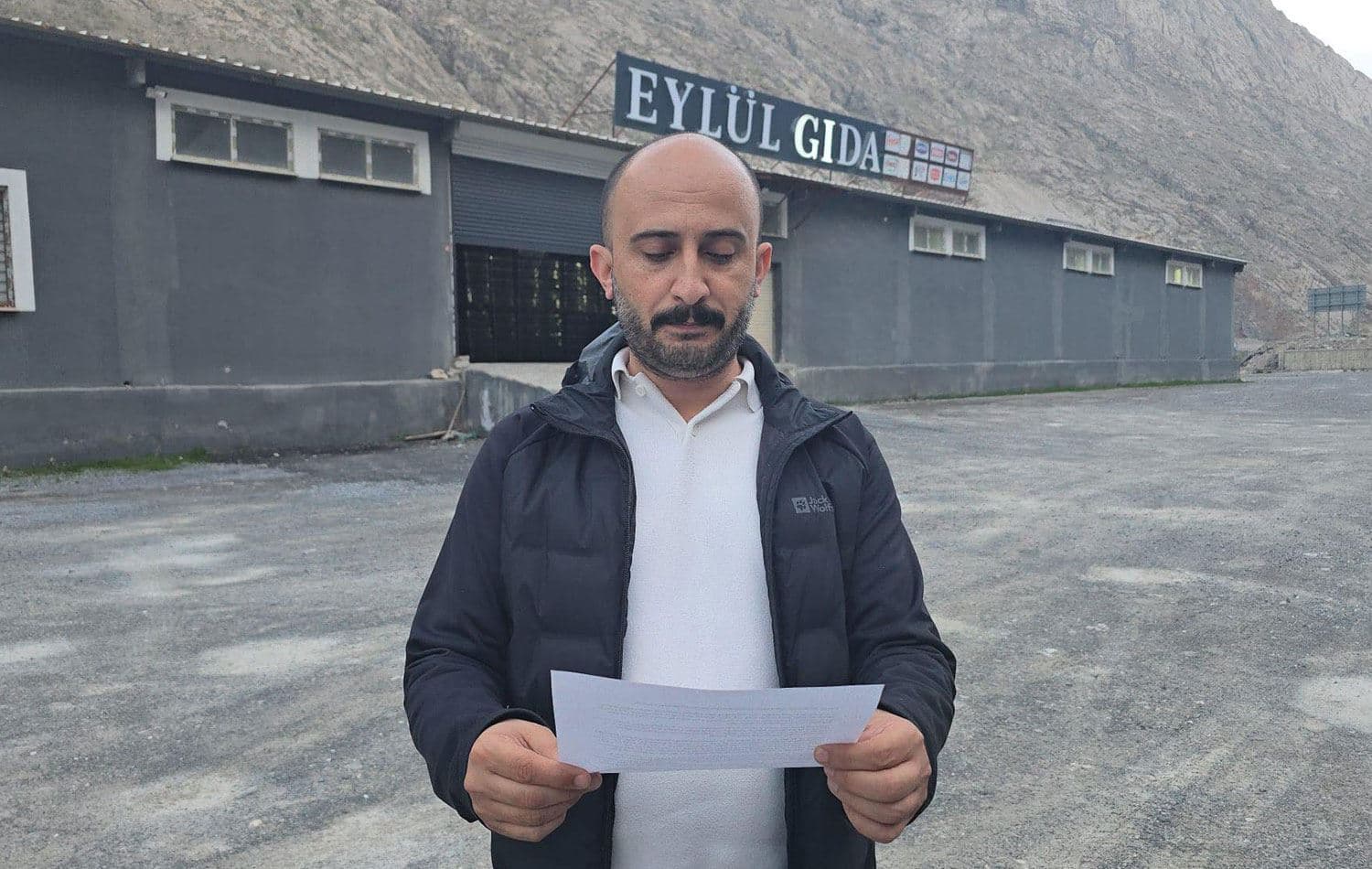 Gulabî Seven\ Wêne: Şirketa irketa Eylul Înşaat, Gida û Kozmetîk Sanayî Tîcaret Lîmîtedê