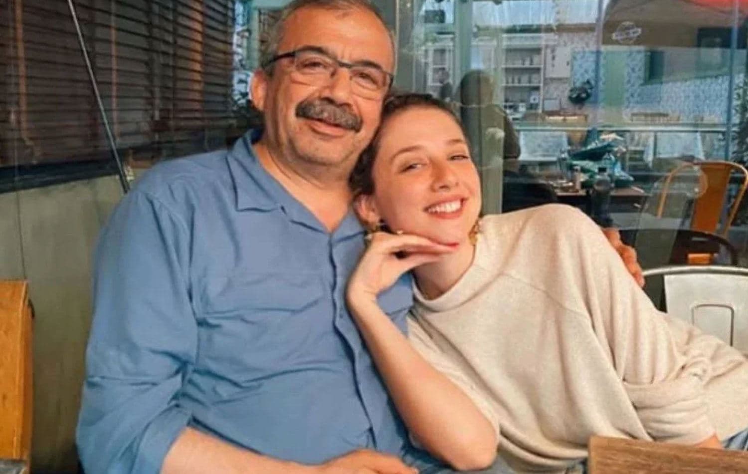Sirri Sureyya Onder û keça wî Ceren Onder Kandemîr /Wêne: Torên Civakî
