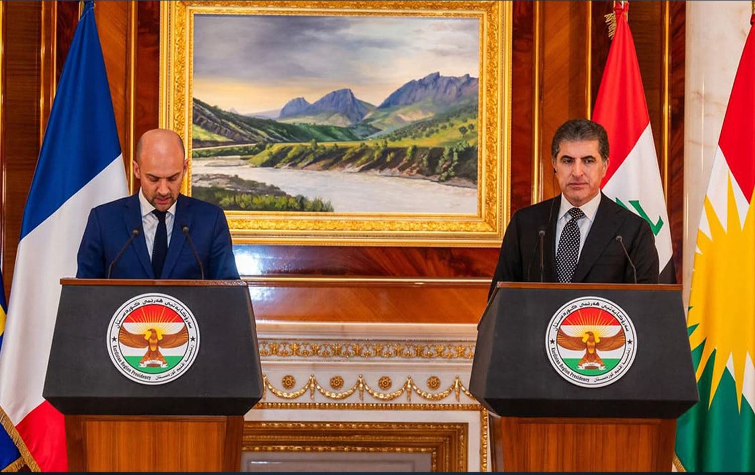 Kurdistan Region President Nechirvan Barzani (right) and French Foreign Minister Jean-Noel Barrot (left) hold a press conference in Erbil on April 23, 2025. Photo: Kurdistan Region Presidency