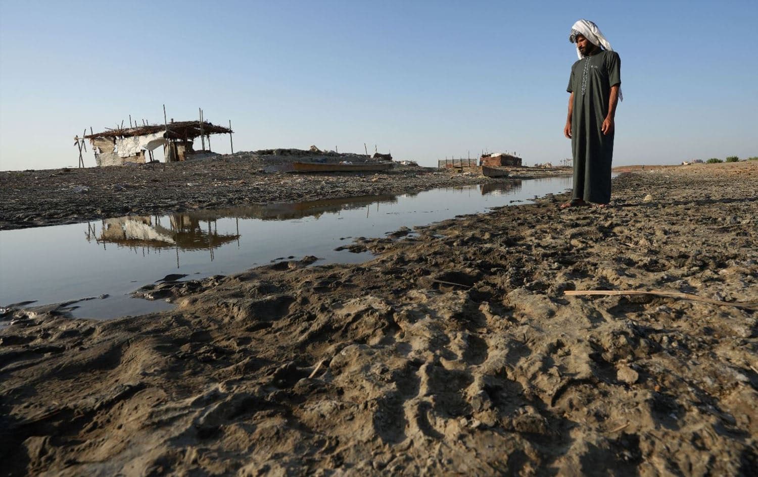 Dried marshlands in Iraq. Photo: Asaad Niazi/AFP
