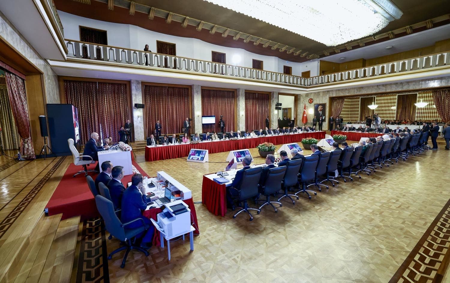 کۆبوونەوەیەکی پێشووی لیژنەکەی پەرلەمانی تورکیا