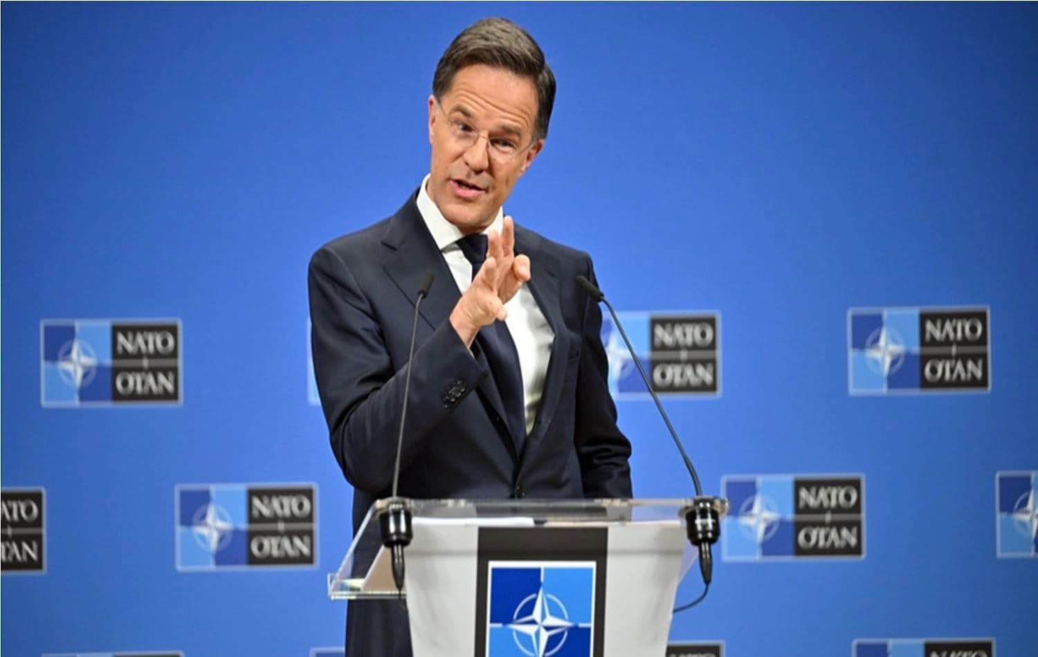 Mark Rutte/Wlne: Arşîv