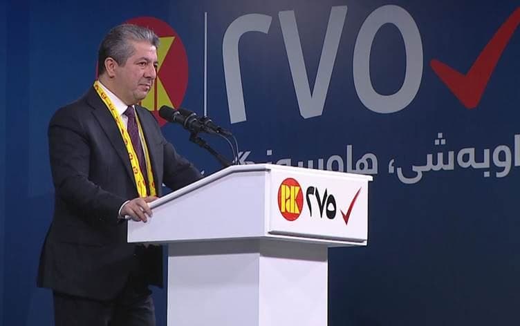 Deputy President of the KDP Masrour Barzani delivers a speech to his party's supporters in Erbil on Thursday, October 16, 2025. Photo: Screenshot/Rudaw