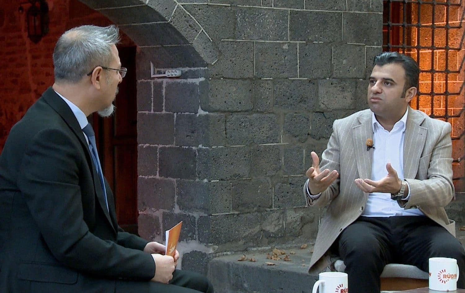 DEM Parti Urfa Milletvekili ve aynı zamanda Abdullah Öcalan'ın yeğeni olan Ömer Öcalan, Rûdaw Diyarbakır Temsilcisi Maşallah Dekak’a konuştu