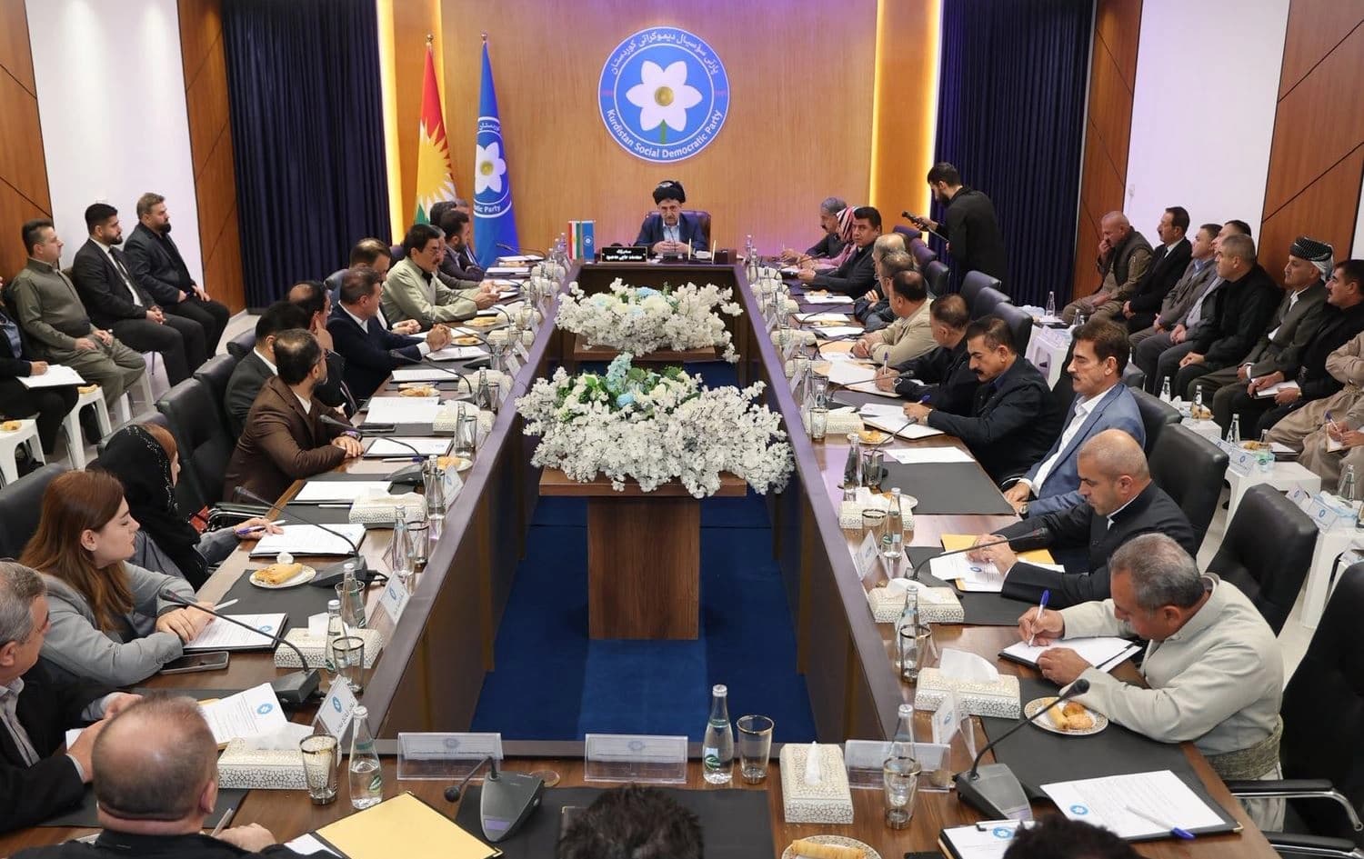 کۆبوونەوەی ئەنجوومەنی سەرکردایەتی، راوێژکاری، چاودێری، بەرپرسی مەکتەب و مەڵبەندەکانی حیزبی سۆسیال دیموکراتی کوردستان